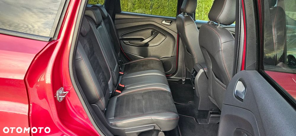 Ford Kuga 2.0 TDCi 4x2 ST-Line - 18