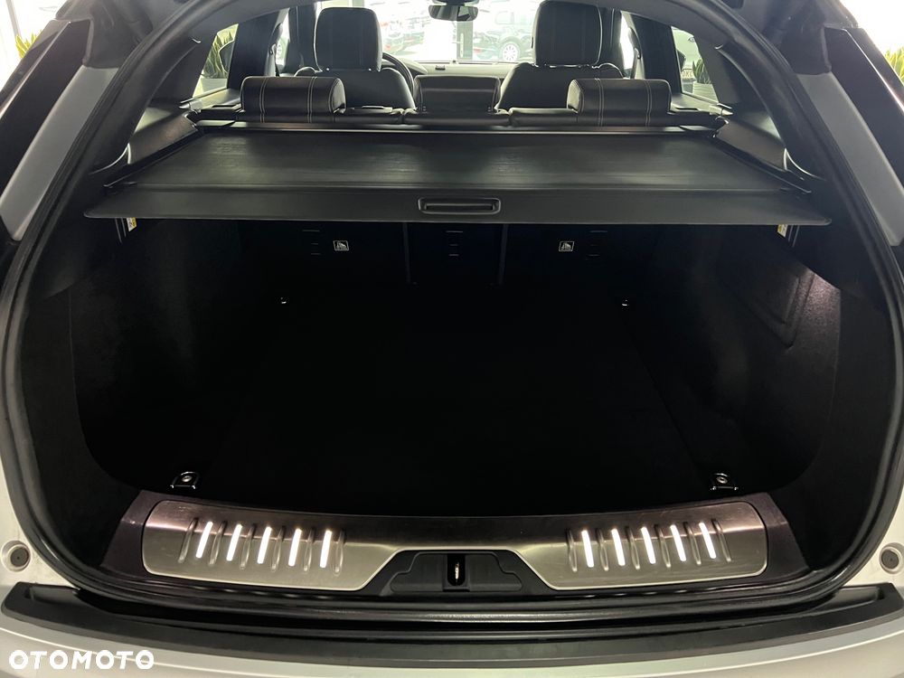 Land Rover Range Rover Velar 2.0d R-Dynamic - 31