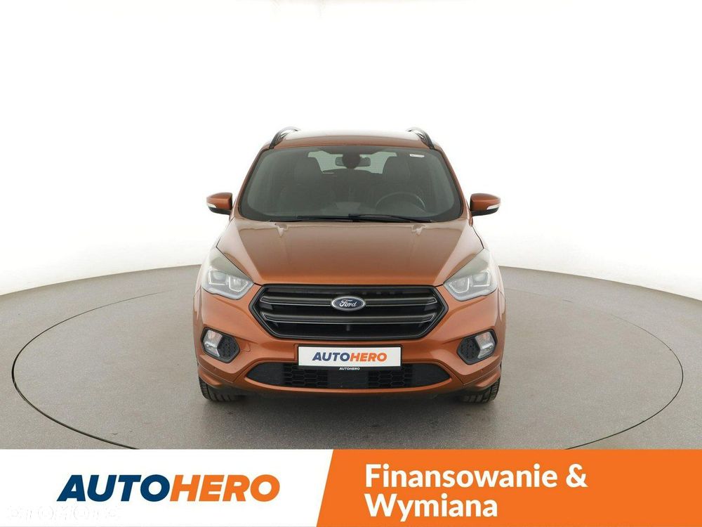 Ford Kuga 2.0 TDCi 2x4 ST-Line - 11