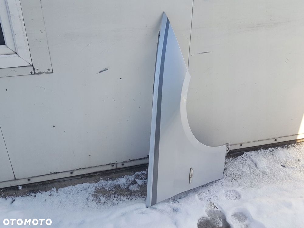 BMW 3 E92 E93 BŁOTNIK PRAWY PRZÓD 354 - 1