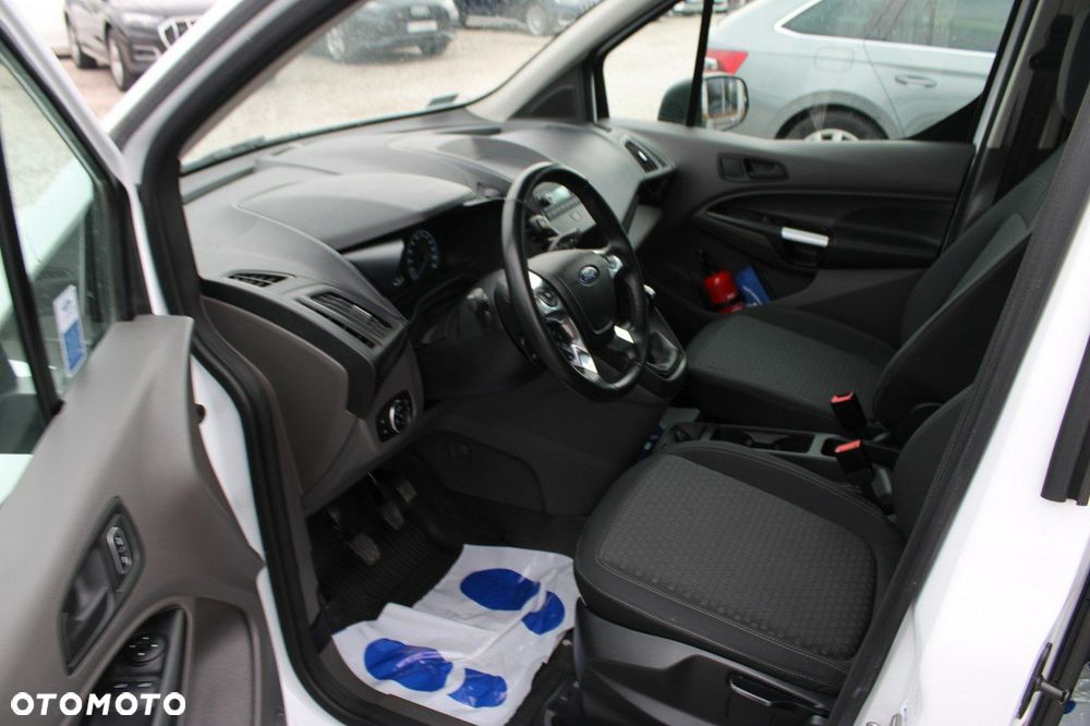 Ford Transit Connect - 15