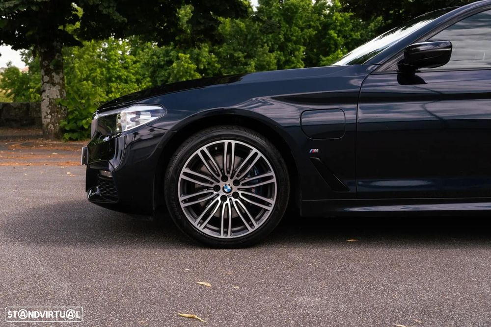 BMW 530 e iPerformance Pack M - 36
