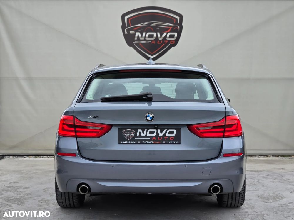 BMW Seria 5 520d xDrive Touring Aut. - 34