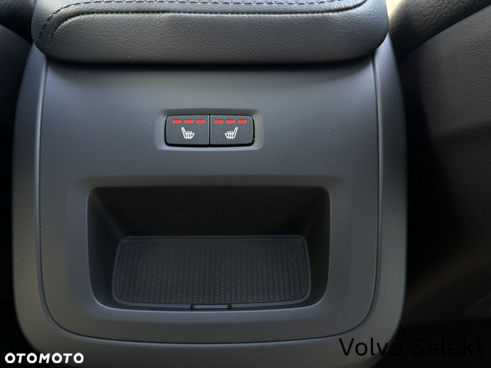 Volvo XC 60 - 30