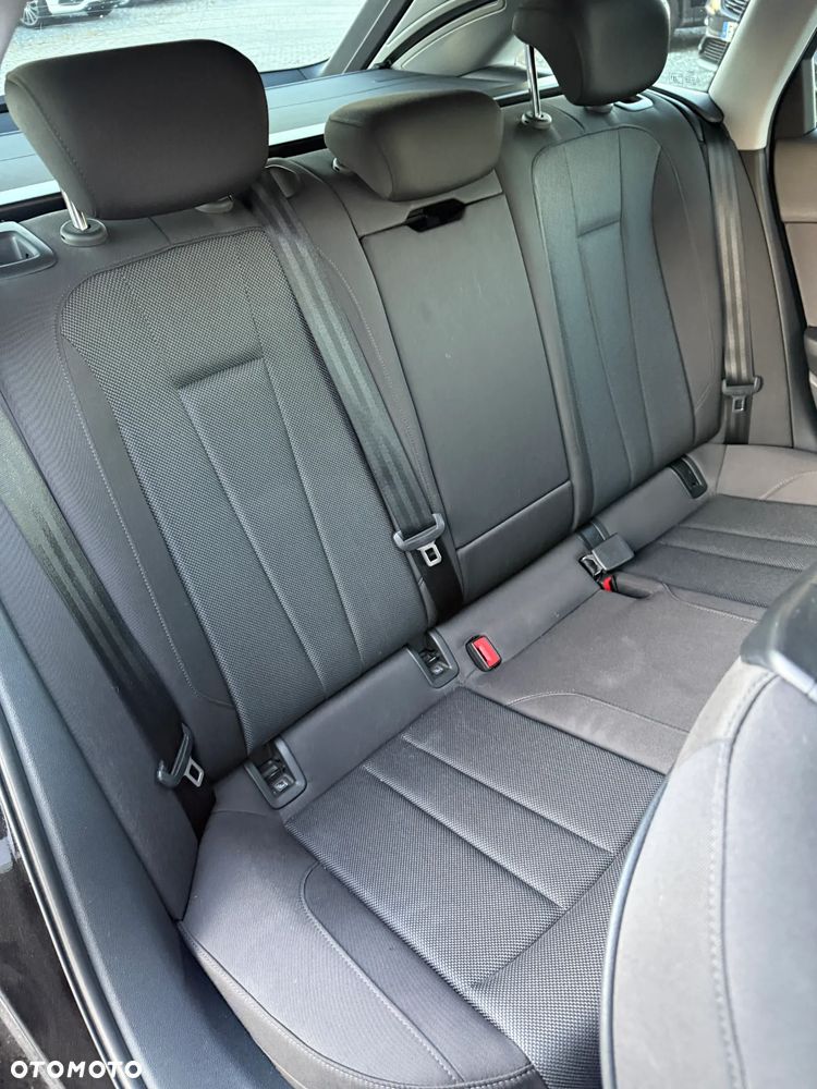 Audi A4 Avant 30 TDI mHEV Advanced S tronic - 20