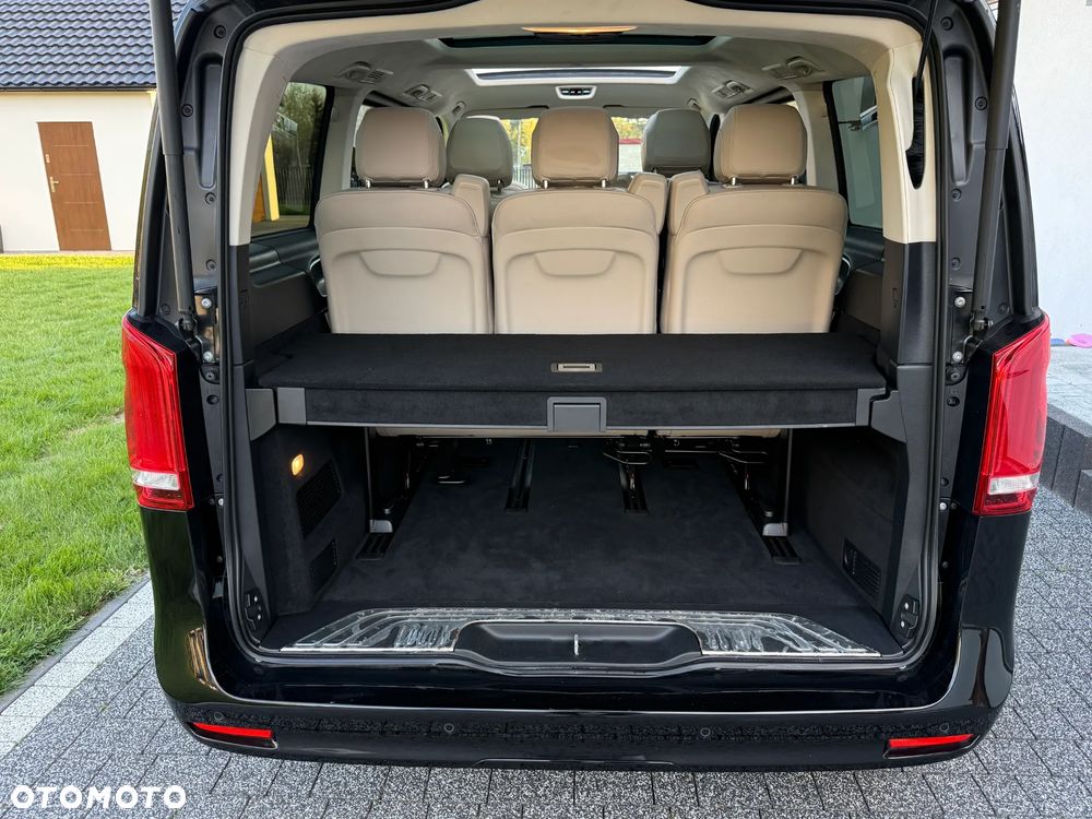 Mercedes-Benz Klasa V 300 d 4-Matic Exclusive 9G-Tronic (d³ugi) - 34