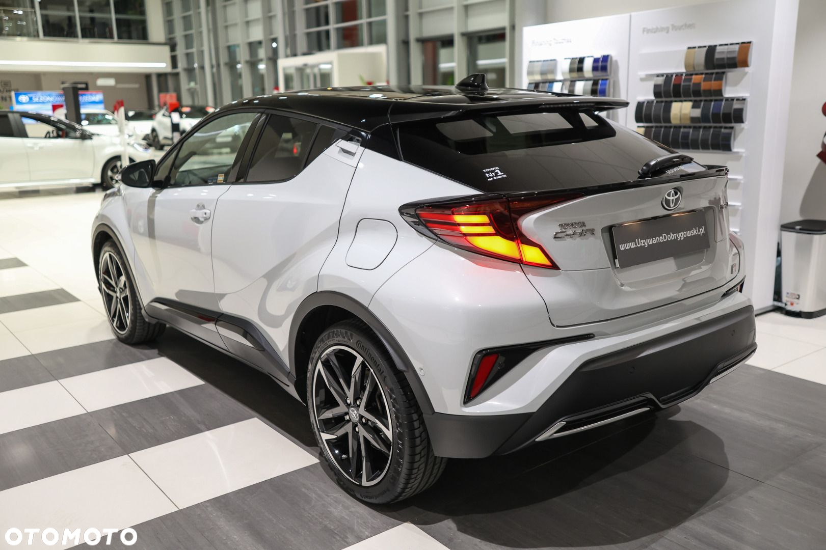 Toyota C-HR - 7