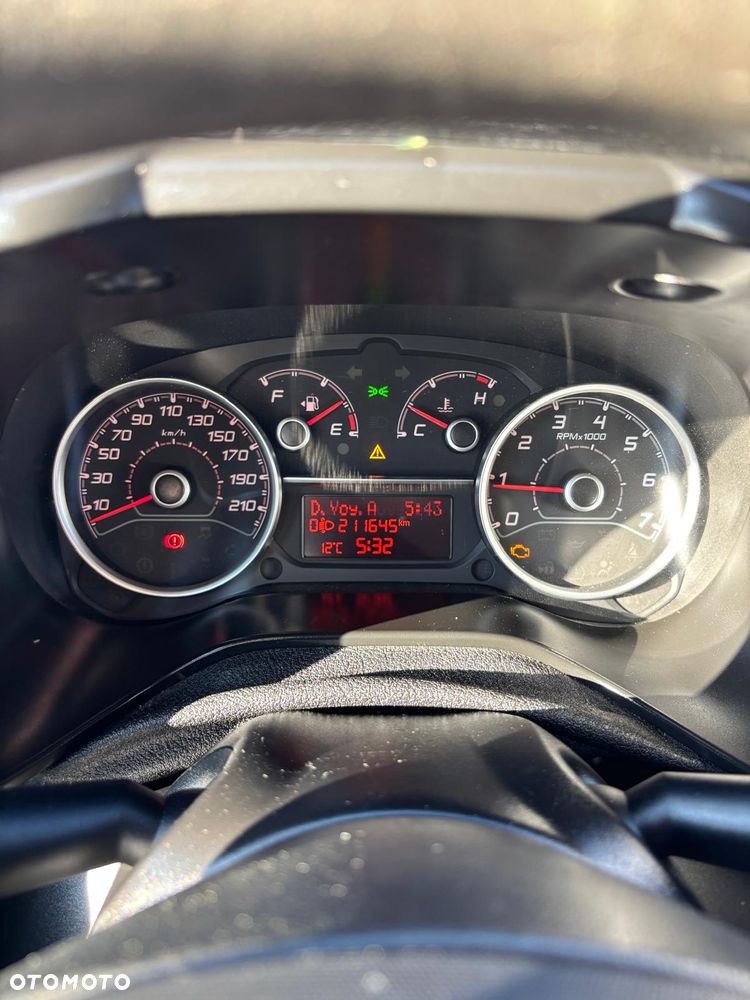 Fiat Doblo Active - 15