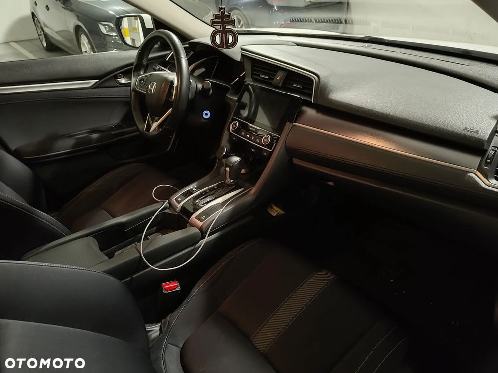 Honda Civic 1.5 T Elegance CVT - 13
