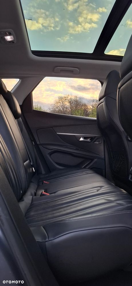 Peugeot 3008 1.6 BlueHDi Allure S&S EAT6 - 32