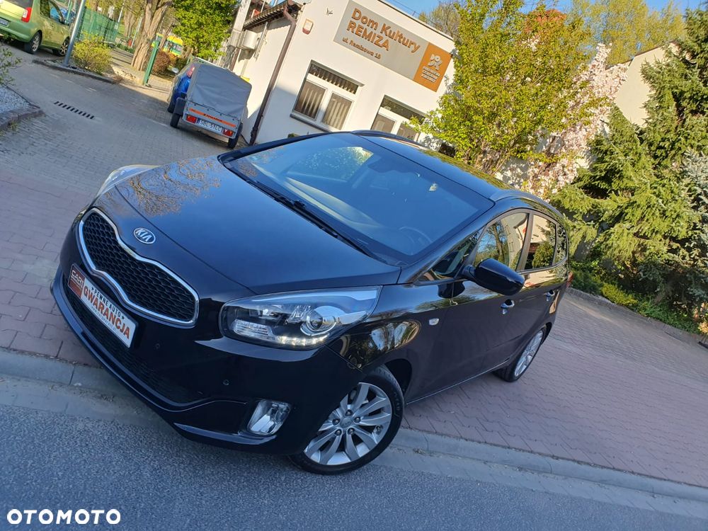 Kia Carens 1.6 GDI Attract - 30