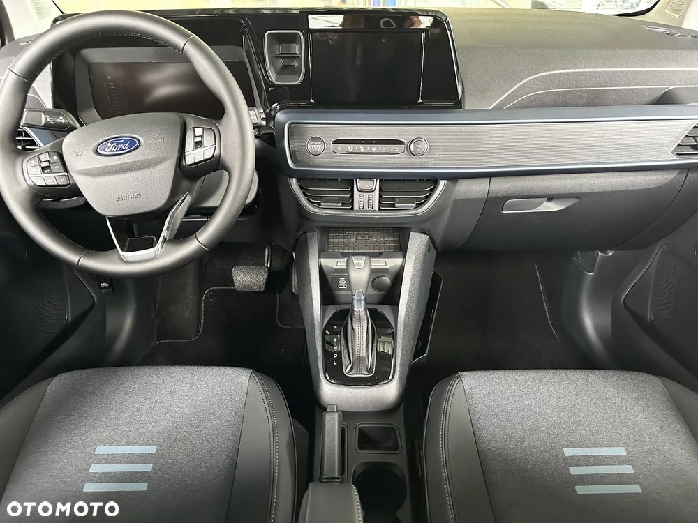 Ford Tourneo - 15