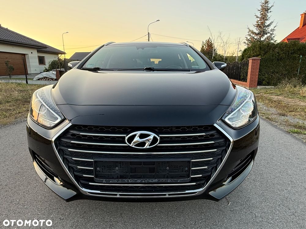 Hyundai i40 Kombi 1.7 CRDi Premium - 9