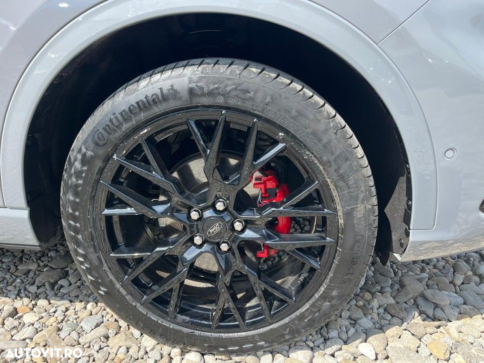 Ford Kuga - 12