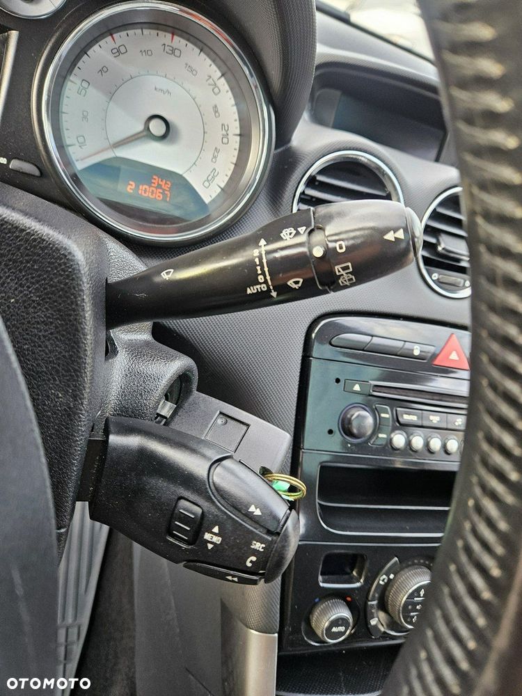 Peugeot 308 - 14