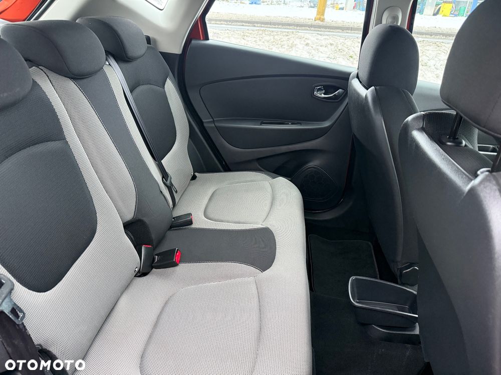 Renault Captur (ENERGY) TCe 90 BOSE EDITION - 14