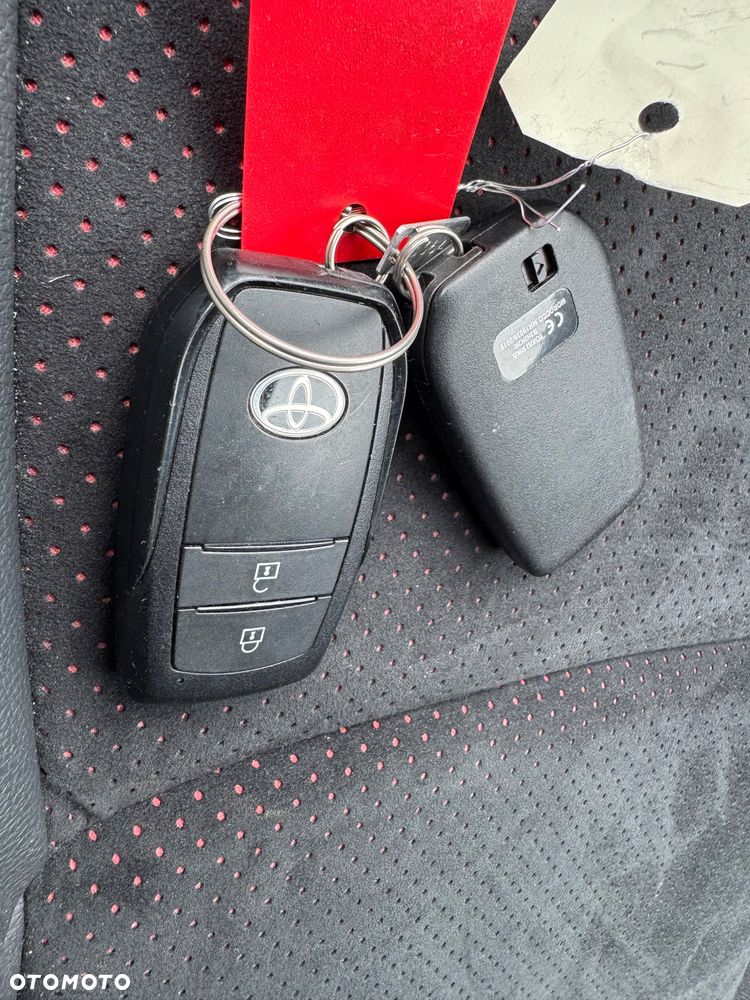 Toyota Yaris 1.5 VVT-i GR SPORT - 21