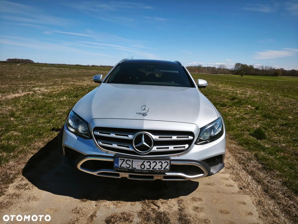 Mercedes-Benz Klasa E 220 d 4Matic 9G-TRONIC - 23