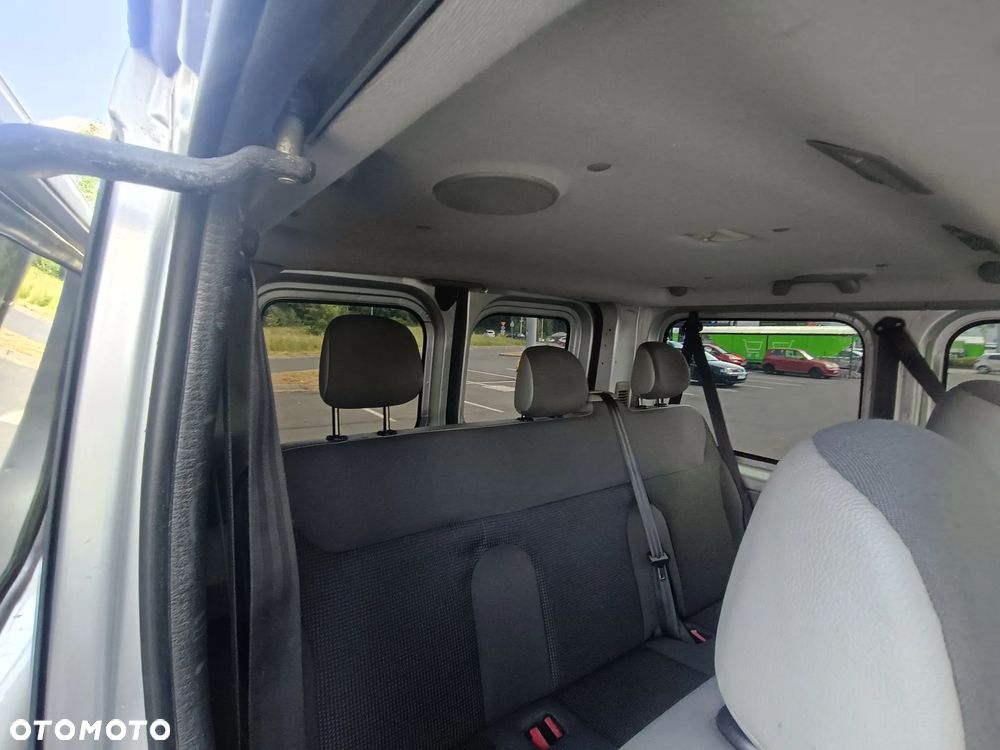 Opel Vivaro - 20