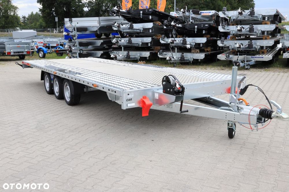 TEMARED CAR DECK 6021/3 S 3,5T 604x215cm  Wypełnienie blachą aluminiową 3 osie DMC 3500kg Koła 195R13C - 1