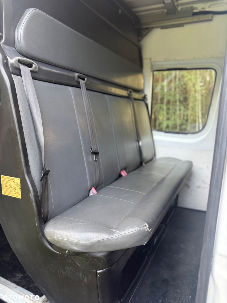 Mercedes-Benz Sprinter - 6