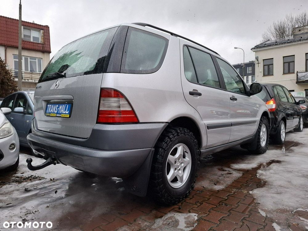 Mercedes-Benz ML 320 - 8
