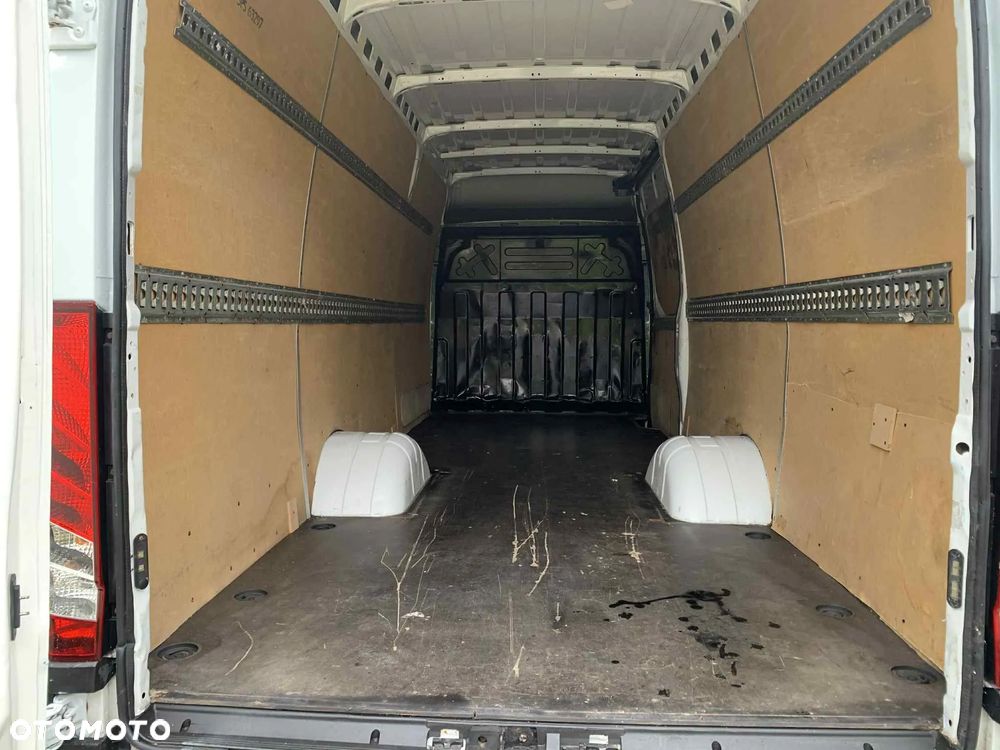 Iveco Daily 35C18 na bliźniaku 35-180 LONG - 22