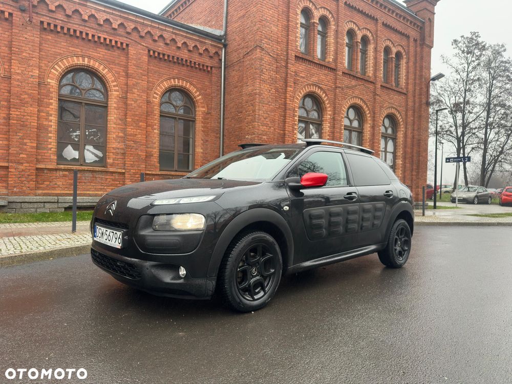 Citroën C4 Cactus 1.2 PureTech Shine S&S - 2