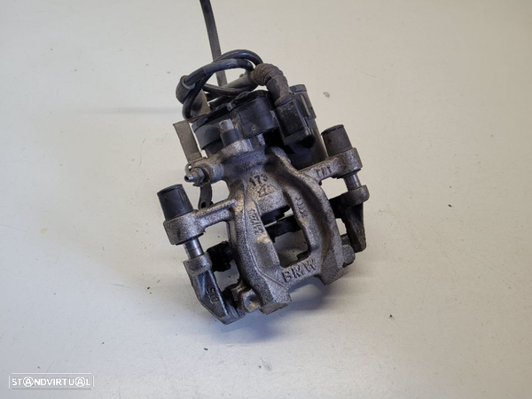 Pinça elétrica Trás direita BMW I3 I01 6853858 (2018)