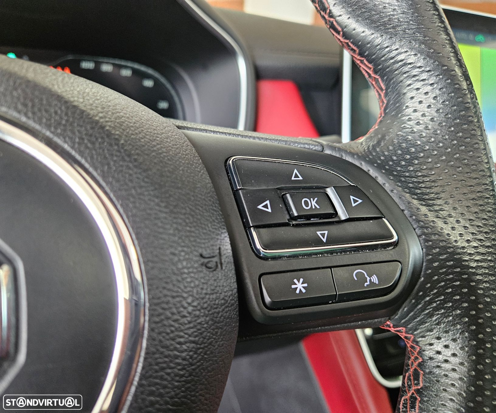 MG EHS 1.5 T-GDI Plug-in Hybrid Luxury - 27