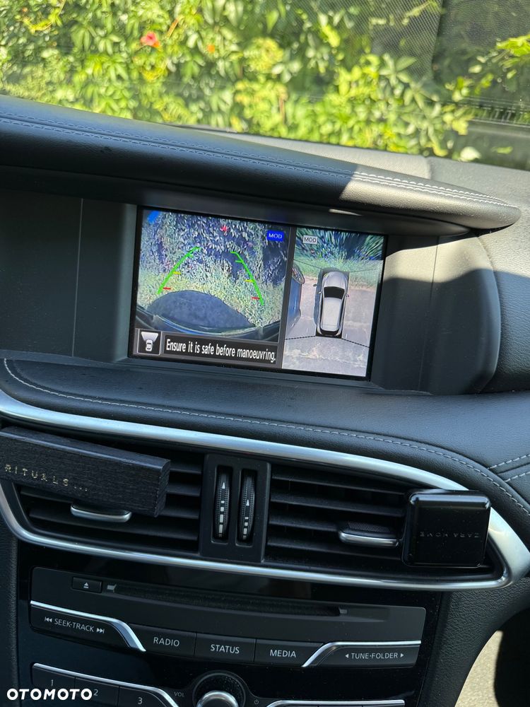 Infiniti Q30 1.6t Premium Tech 7DCT - 20