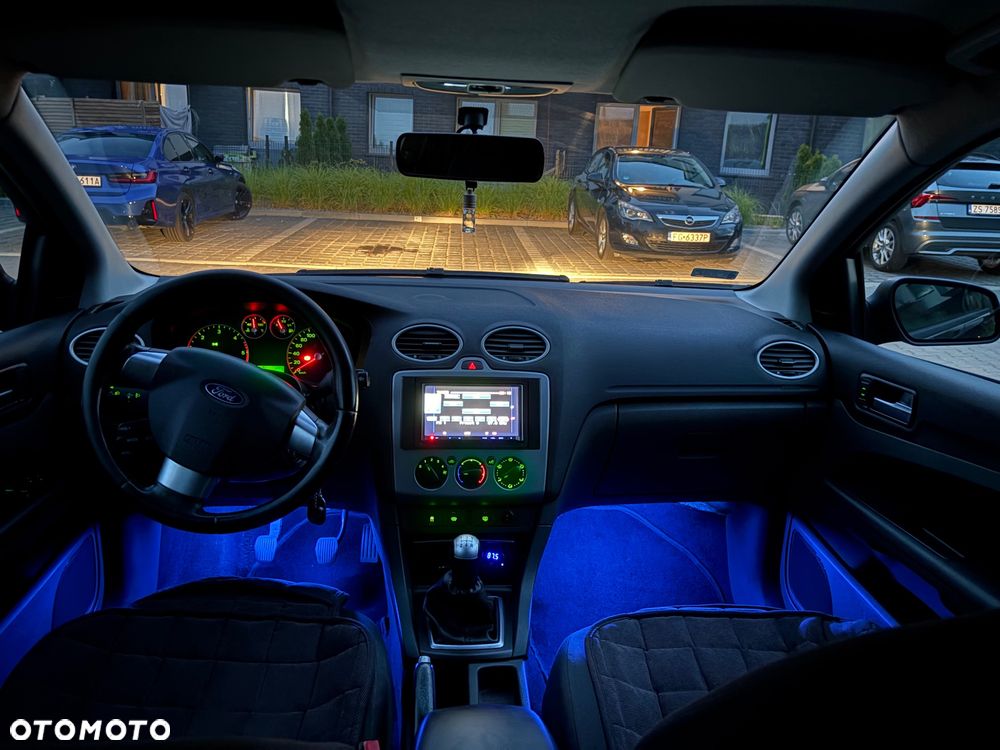 Ford Focus 1.8 TDCi Trend - 4