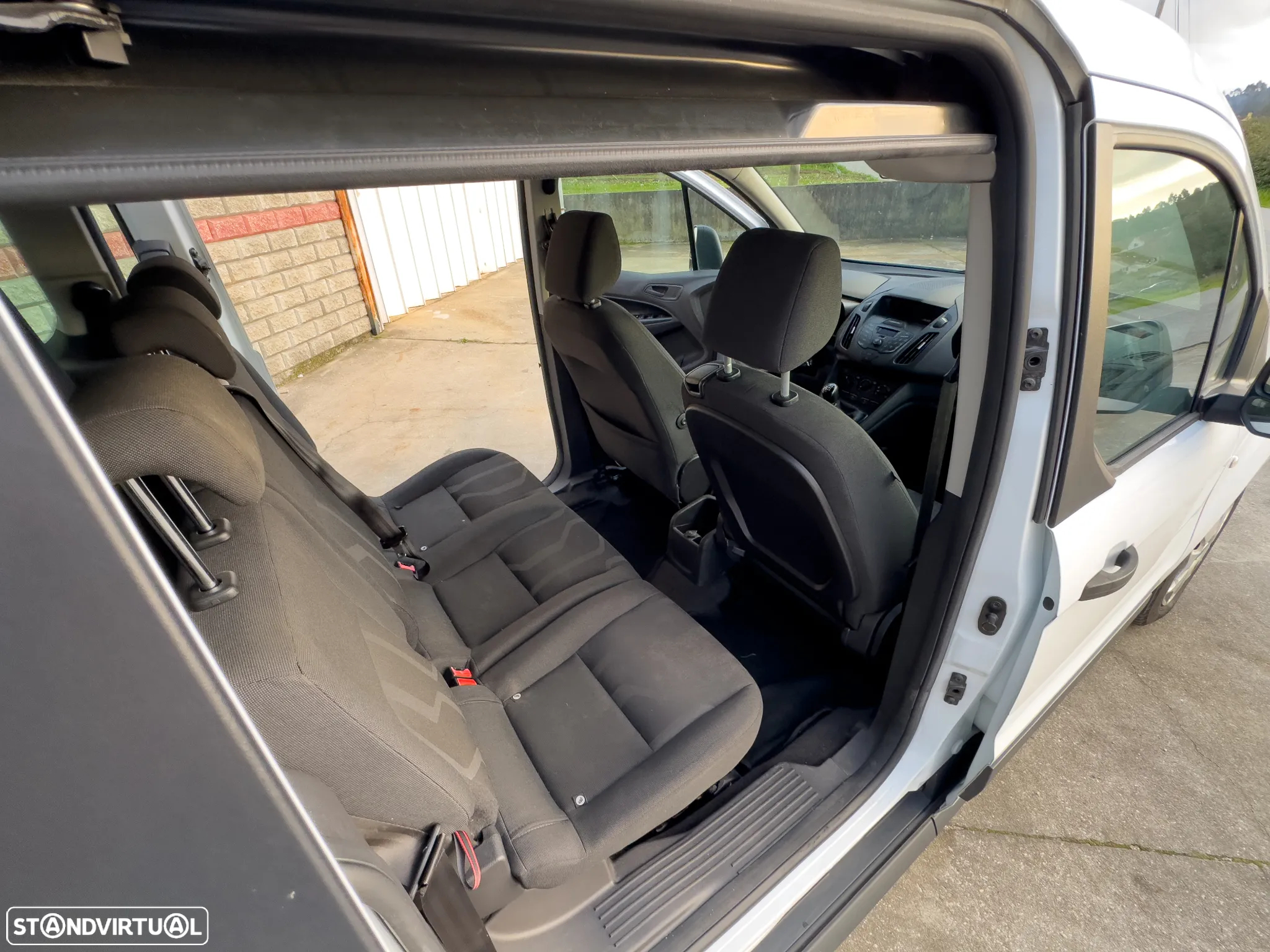Ford Transit Connect 1.5 TDCi 220 L1 Trend - 6