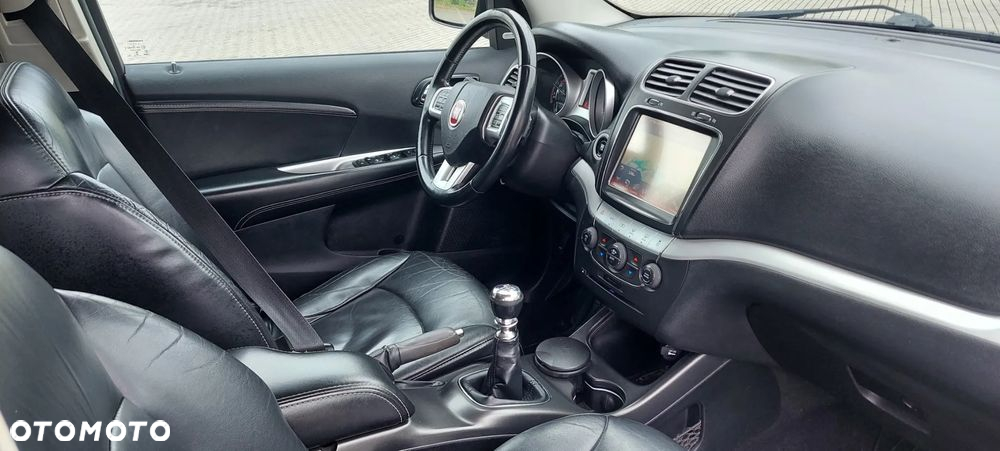 Fiat Freemont 2.0 Multijet Lounge - 21
