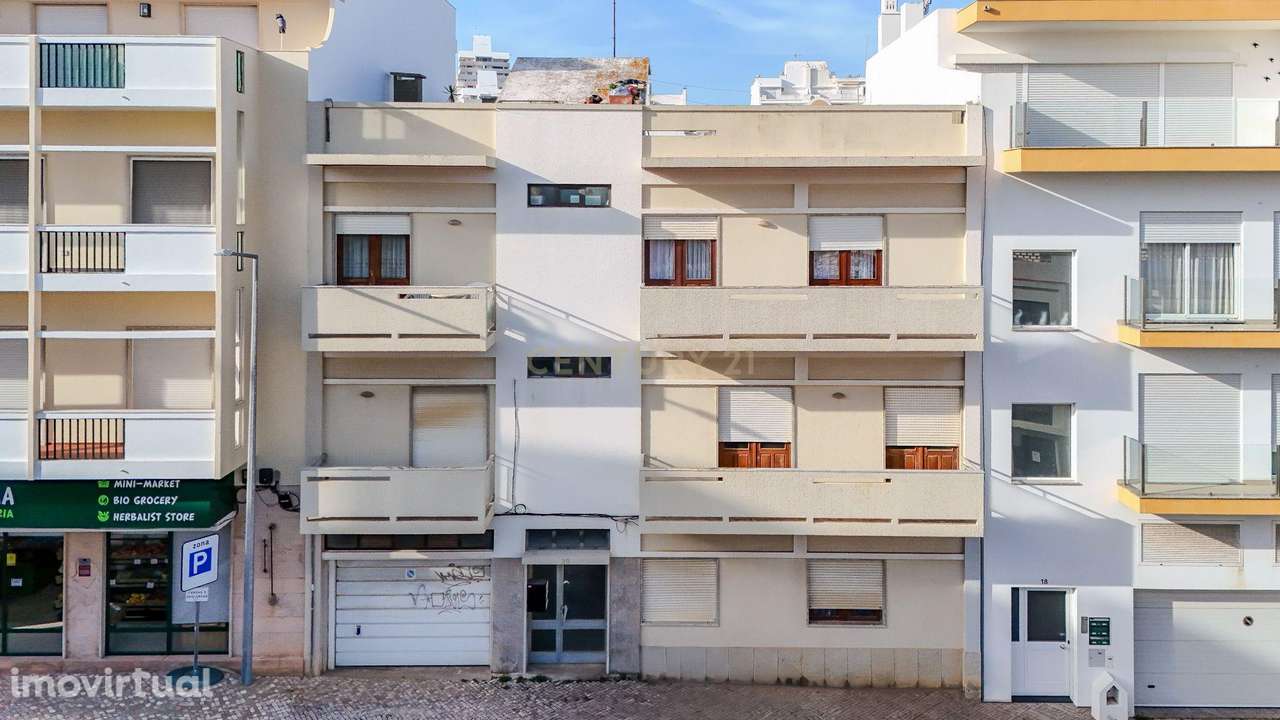 T4 a 150m da Praia de Armação de Pêra – Oportunidade de Valorização - Grande imagem: 3/53