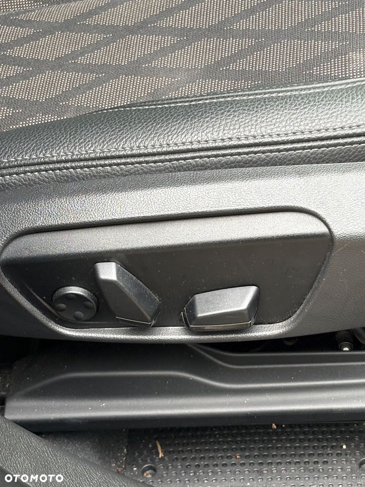 BMW X1 - 23