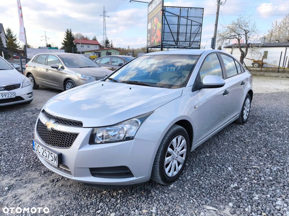 Chevrolet Cruze 1.6 LS - 1