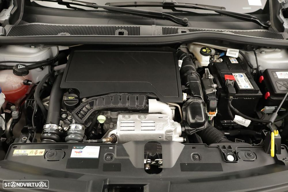 Peugeot 2008 1.2 Allure - 23