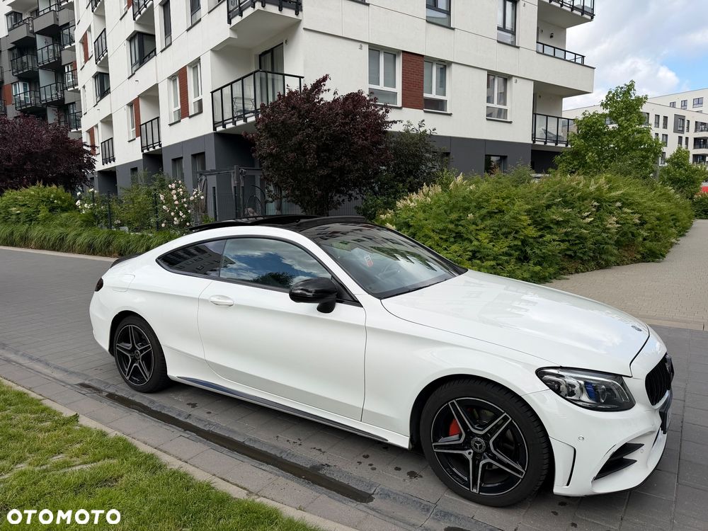 Mercedes-Benz Klasa C 200 4MATIC 9G-TRONIC - 17