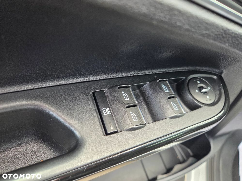 Ford B-MAX 1.5 TDCi Titanium - 18