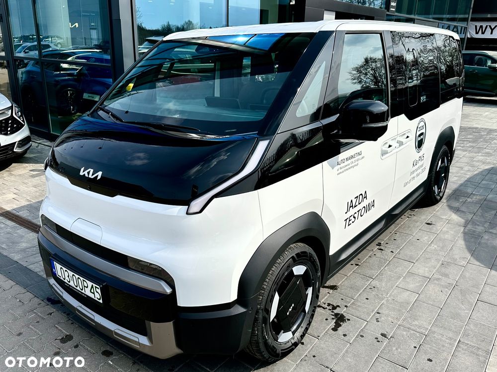 Kia PV5 - 4