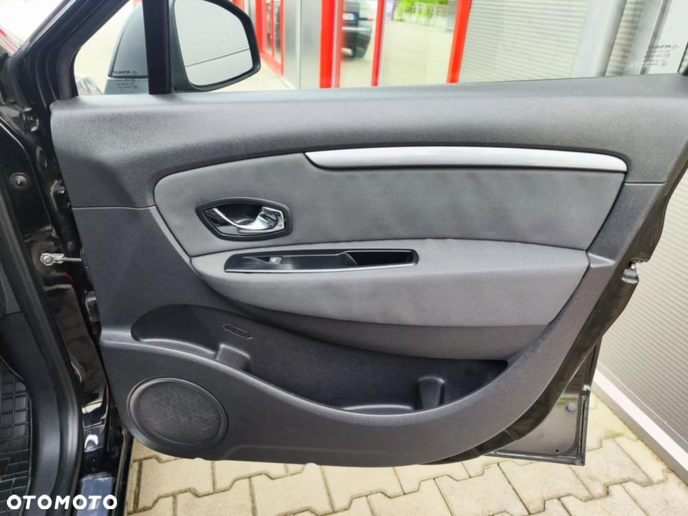 Renault Grand Scenic dCi 110 LIMITED - 36