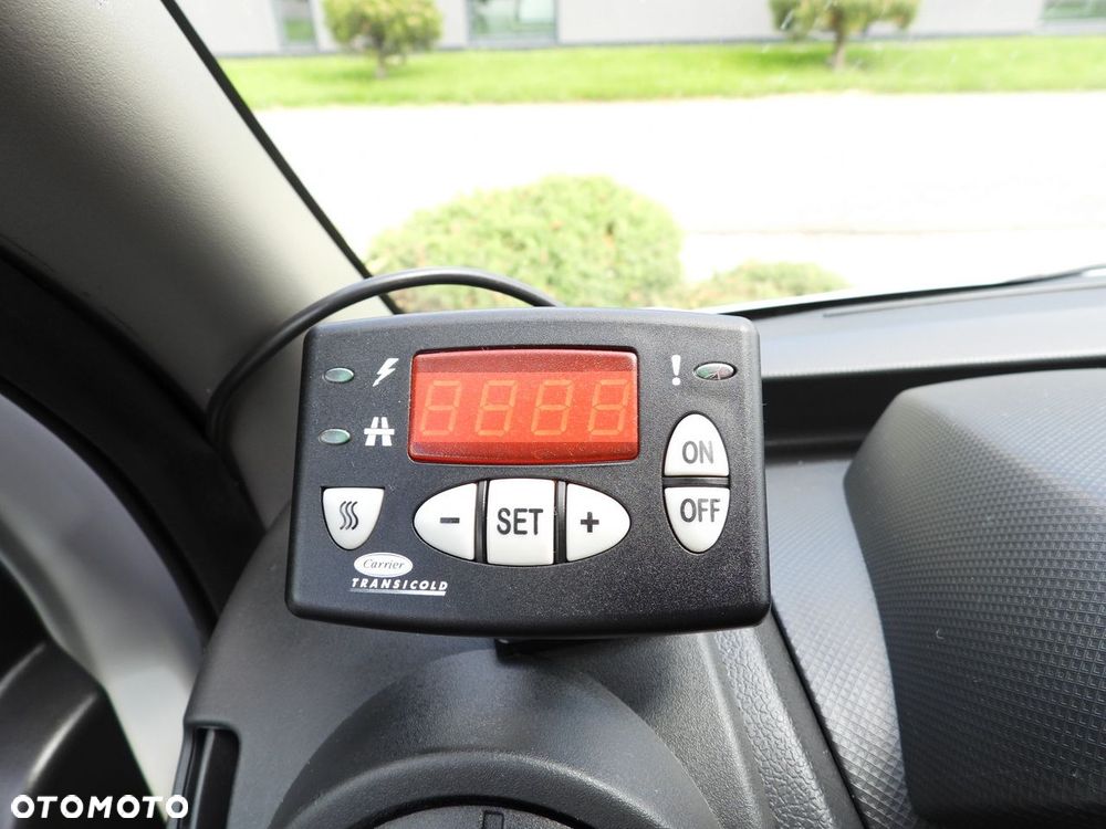 Renault MASTER  FURGON CHŁODNIA  -20*C ZASILANIE 230V TEMPOMAT KLIMATYZACJA  145KM - 28