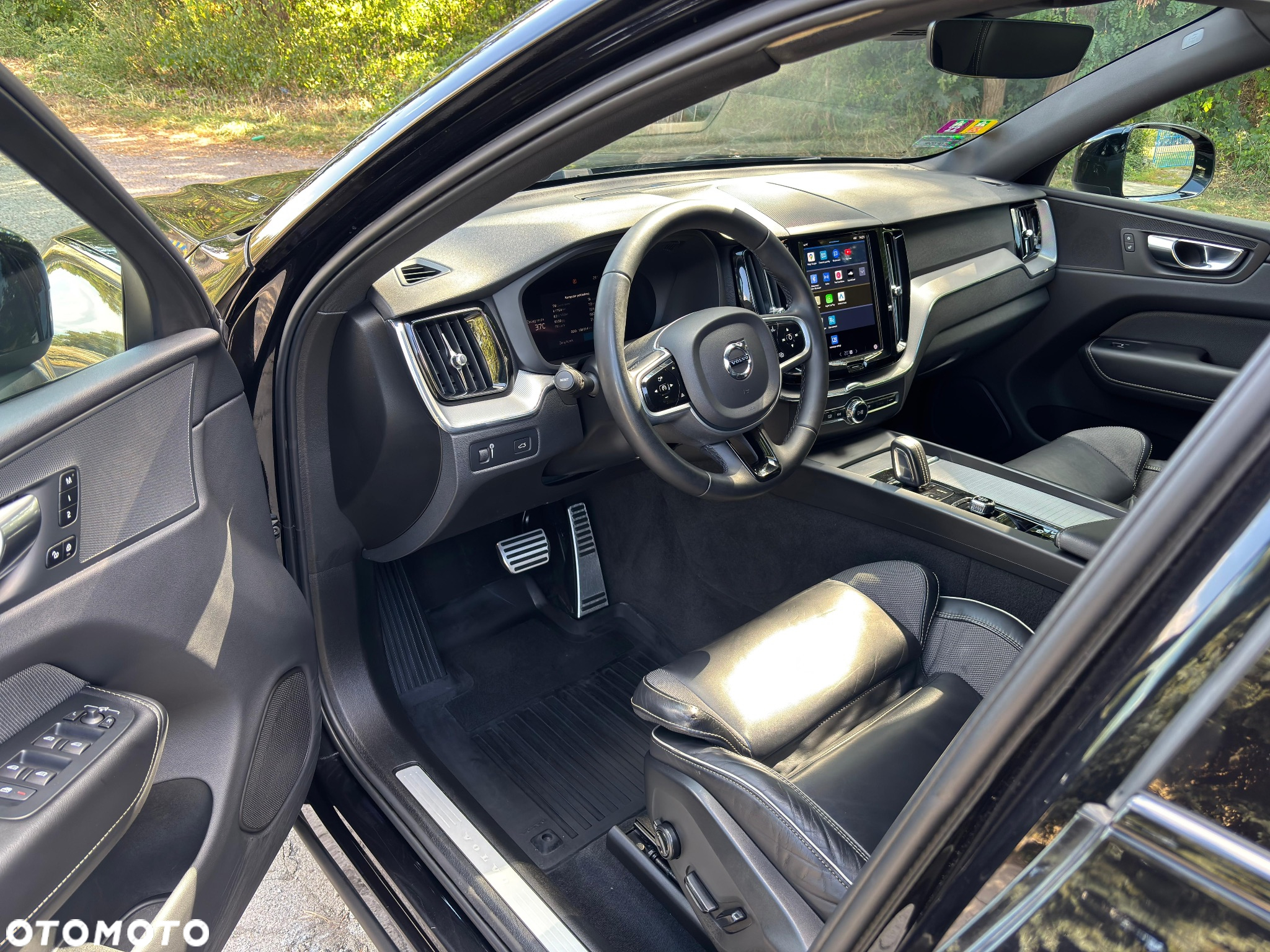 Volvo XC 60 D4 AWD R-Design - 10