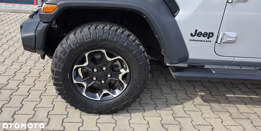 Jeep Wrangler - 7
