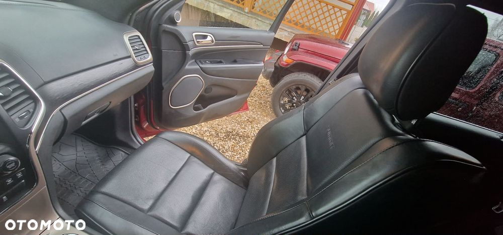 Jeep Grand Cherokee - 10
