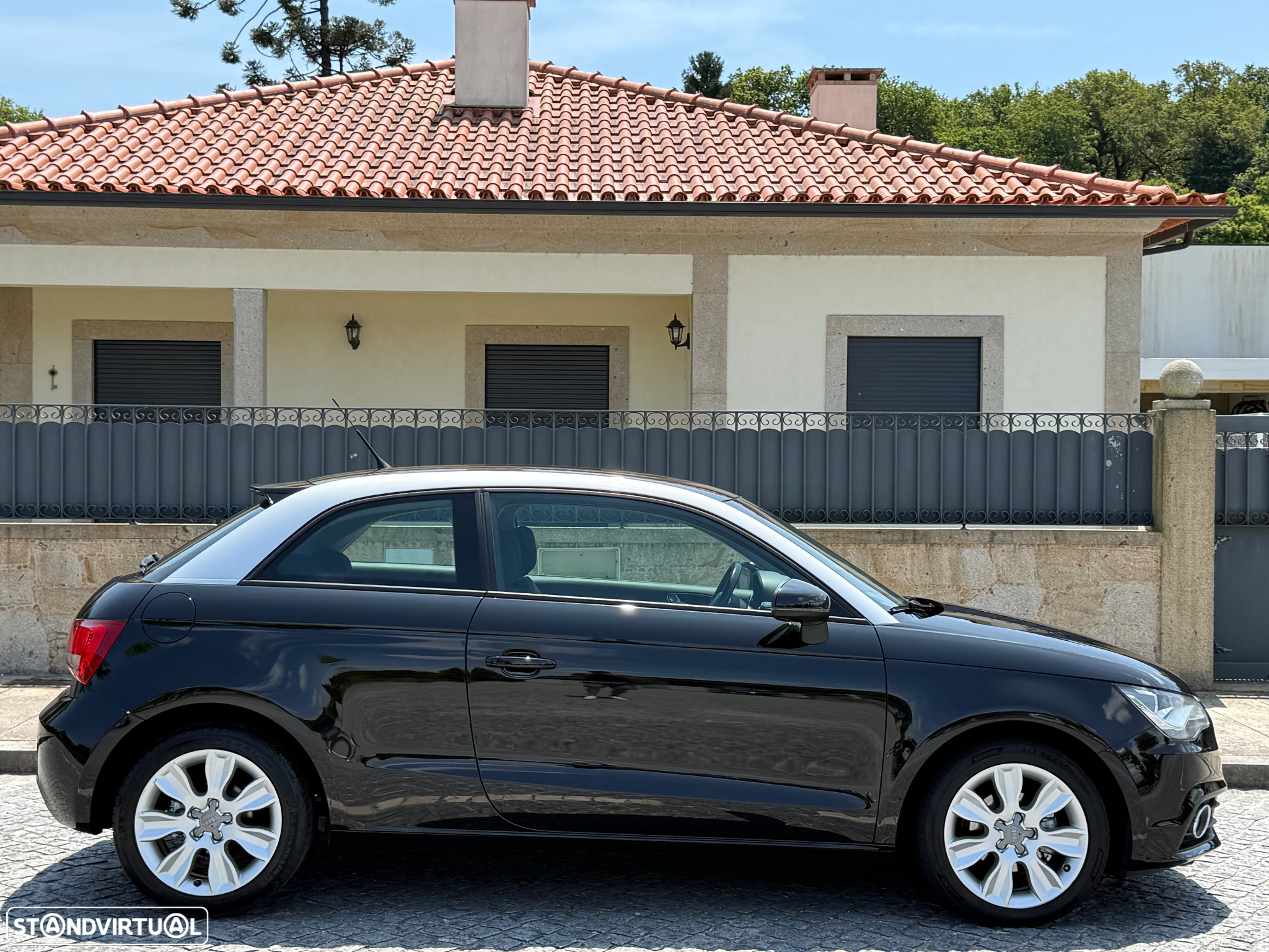 Audi A1 1.6 TDI Attraction - 12