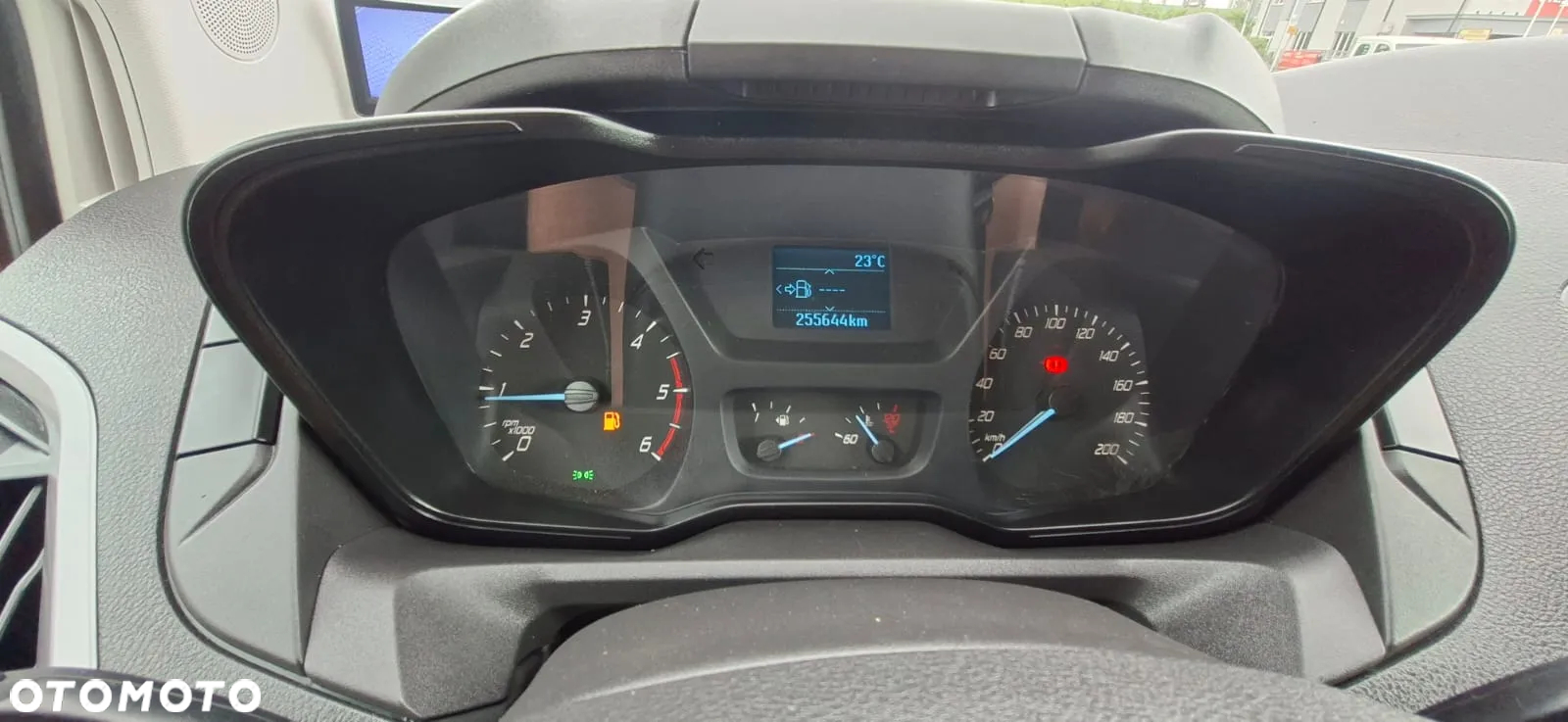 Ford Transit Custom - 12