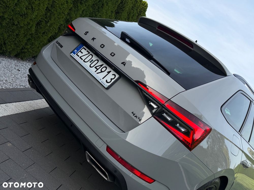 Skoda Superb 2.0 TSI 4x4 DSG Style - 38