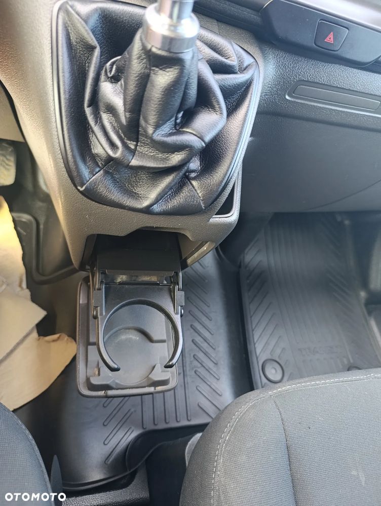 Ford Transit Coustom - 10